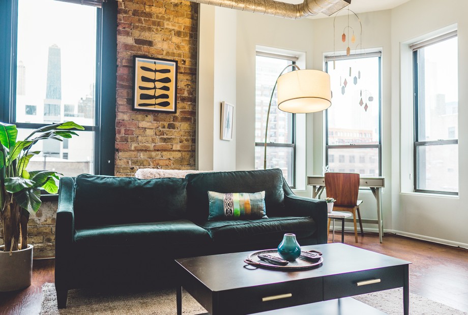 13+1-Ways-to-Make-Your-Home-Appear-Bigger.jpg